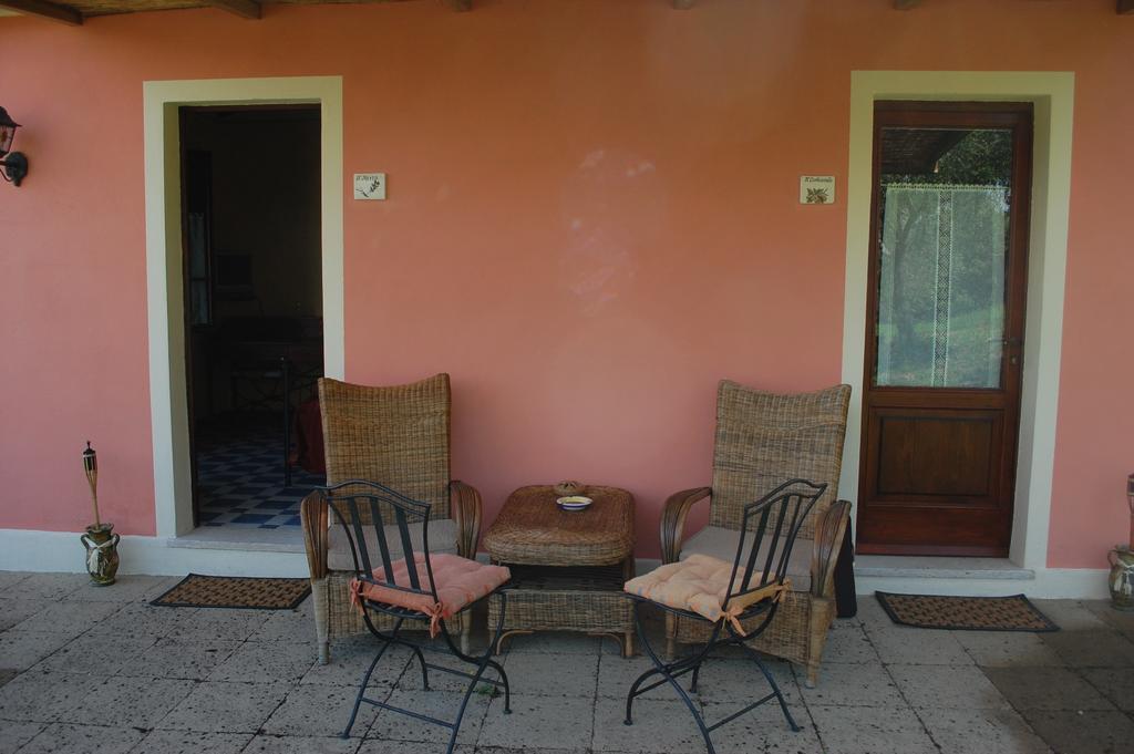 Bed and Breakfast Il Pino Vetulonia Zimmer foto