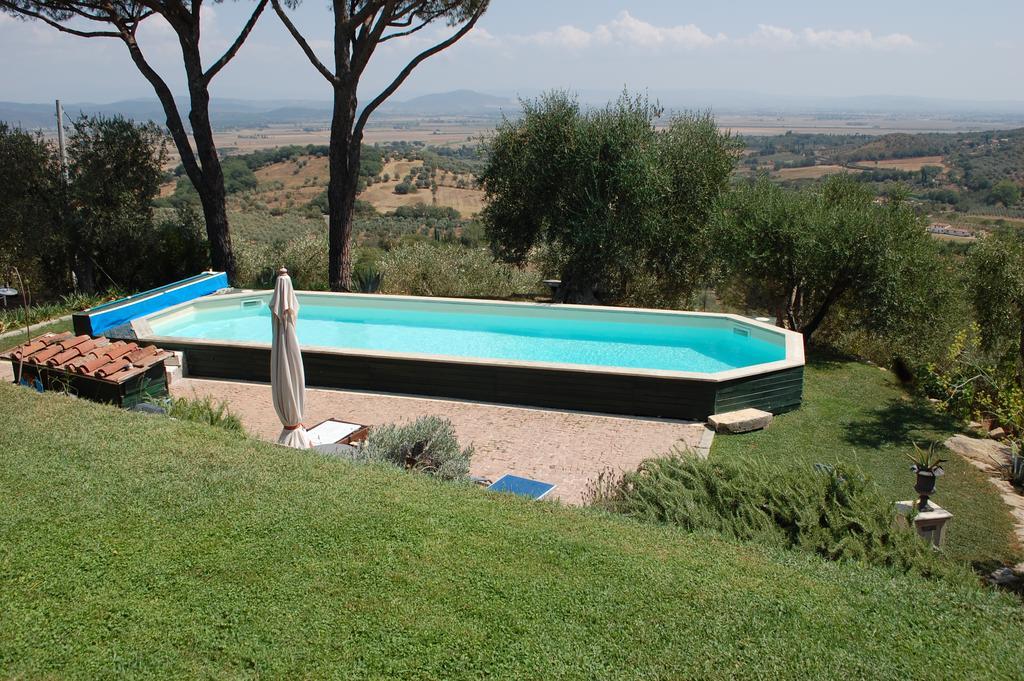 Bed and Breakfast Il Pino Vetulonia Exterior foto