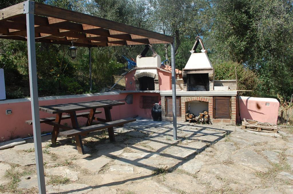 Bed and Breakfast Il Pino Vetulonia Exterior foto